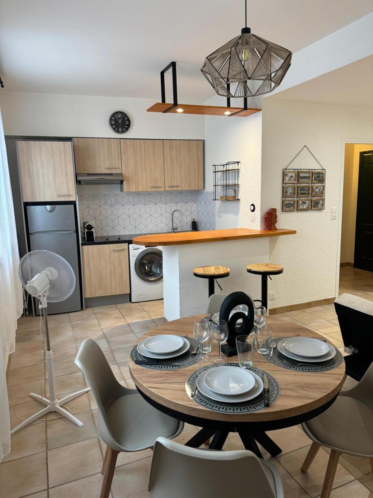 Charmant Appartement En Hypercentre De Castelnaudary Eksteriør bilde